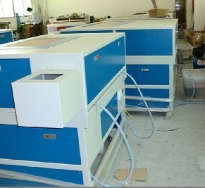 供應(yīng)皮革裁切機(jī)/皮革打孔鏤空雕花設(shè)備激光切割機(jī)_機(jī)械及行業(yè)設(shè)備_世界工廠網(wǎng)中國產(chǎn)品信息庫